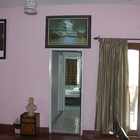Monorama Guest House Калькутта Экстерьер фото